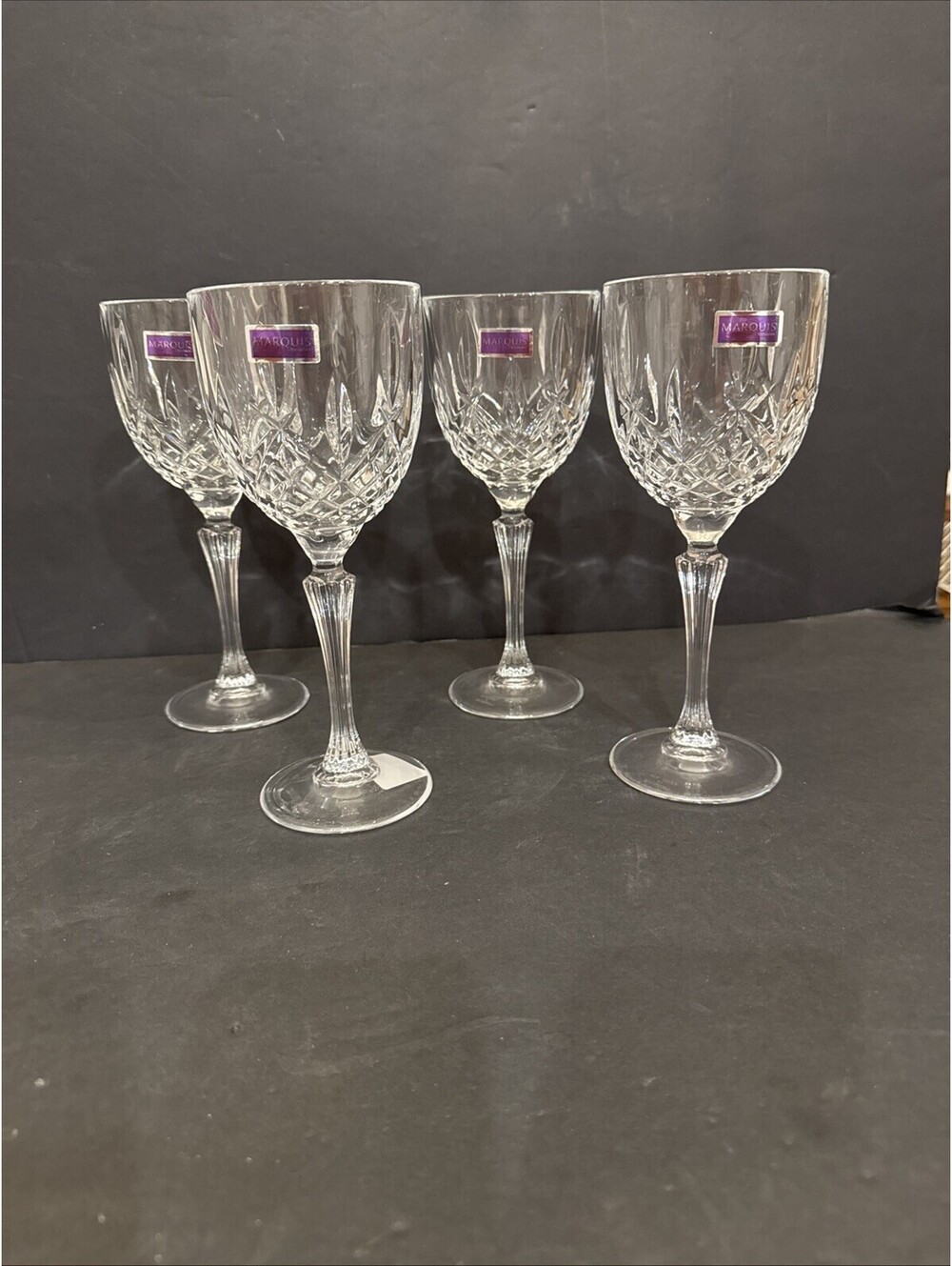 New (4) Waterford Marquis Markham Wine Glasses Crystal 8 1/4" Criss Cross